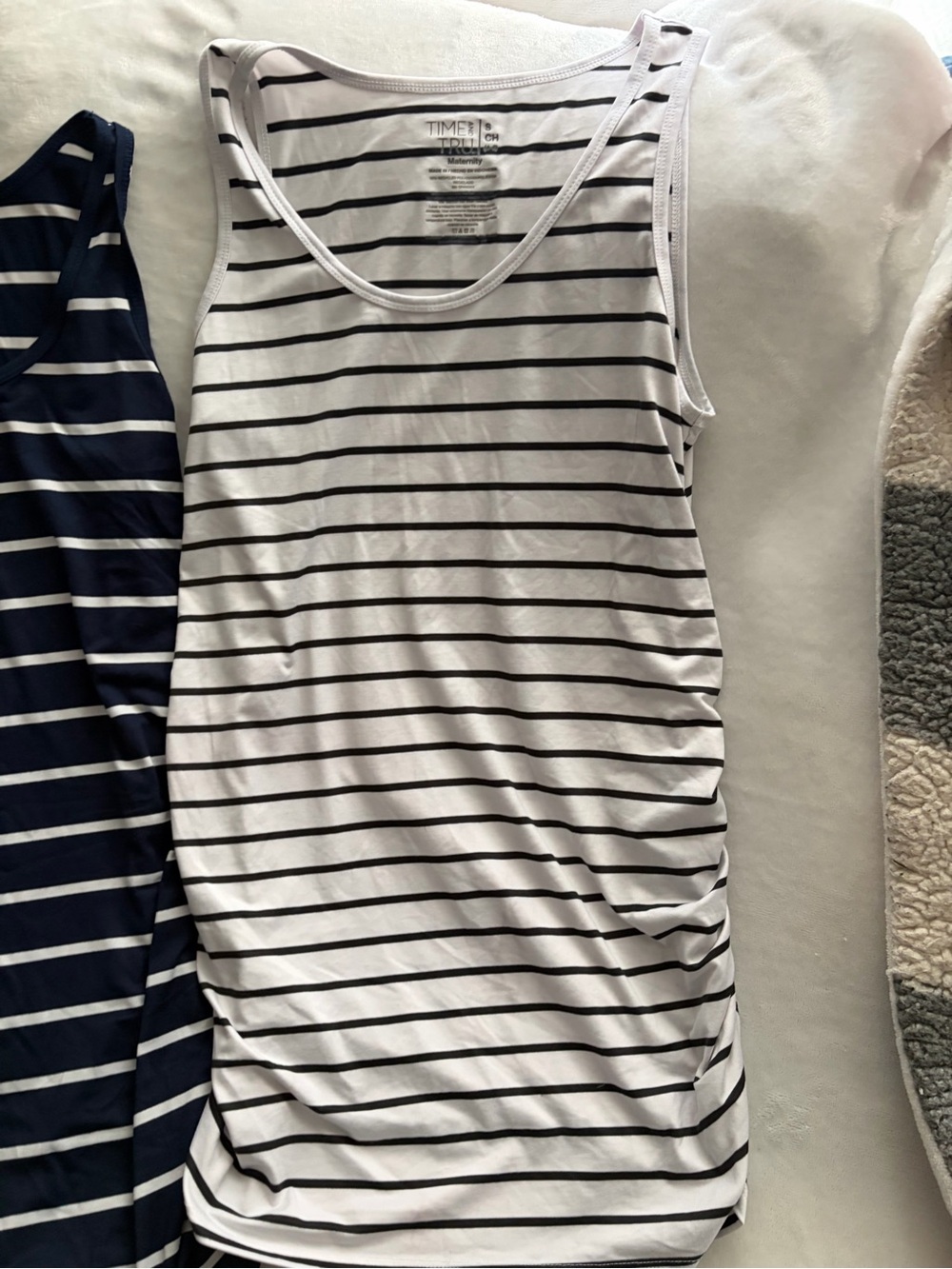 Maternity top bundle